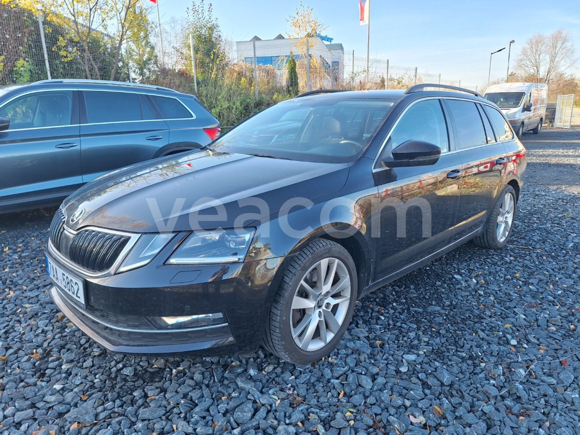 Online aukce: ŠKODA  OCTAVIA 4X4