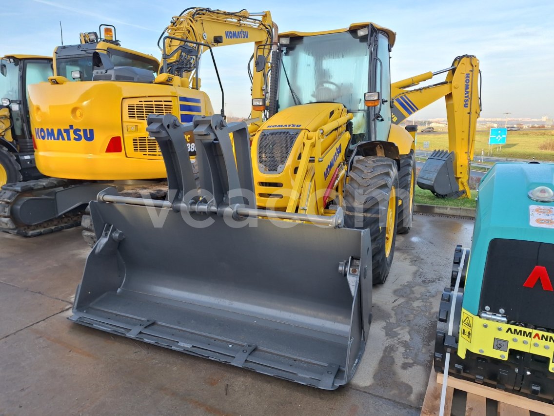 Aukcja internetowa: KOMATSU  WB97 S-5E0 4X4