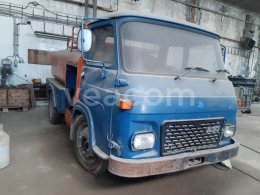 Online árverés:   Avia A30