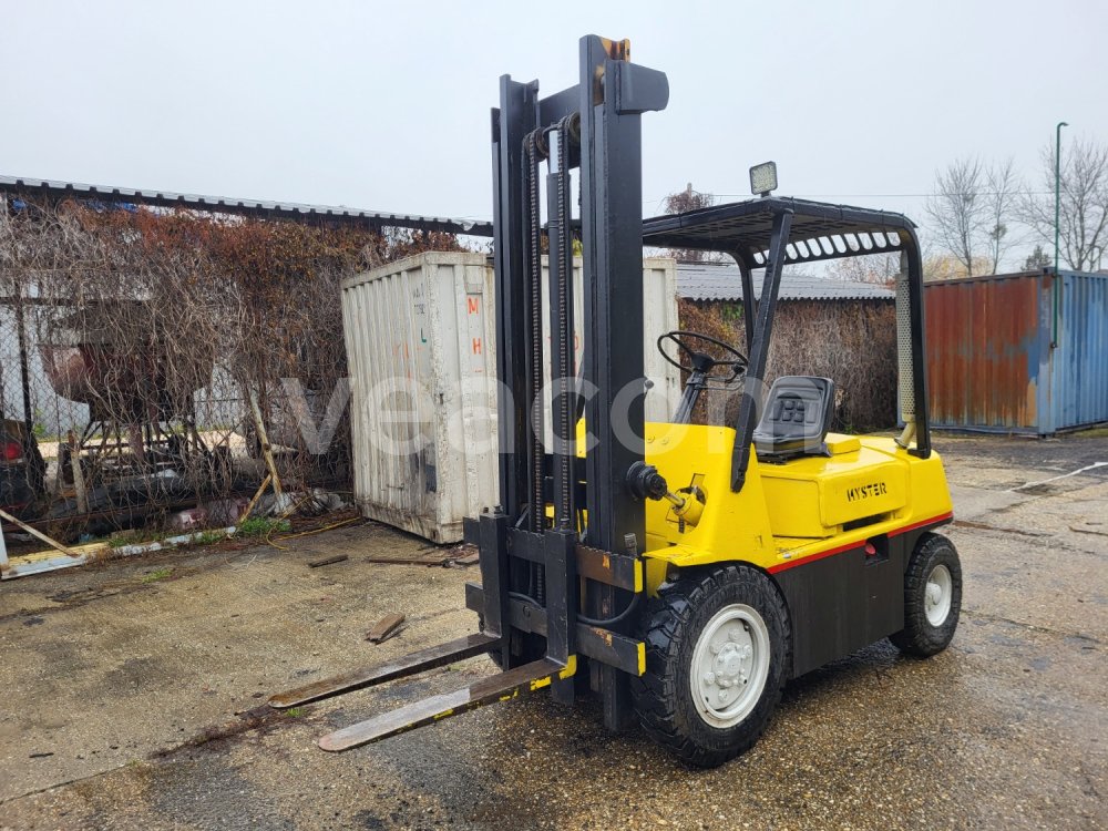 Online aukce: HYSTER 