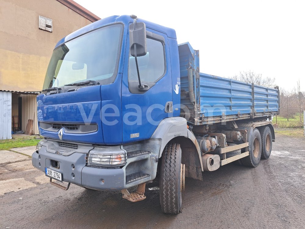 Online aukce: RENAULT  KERAX 370 6X4