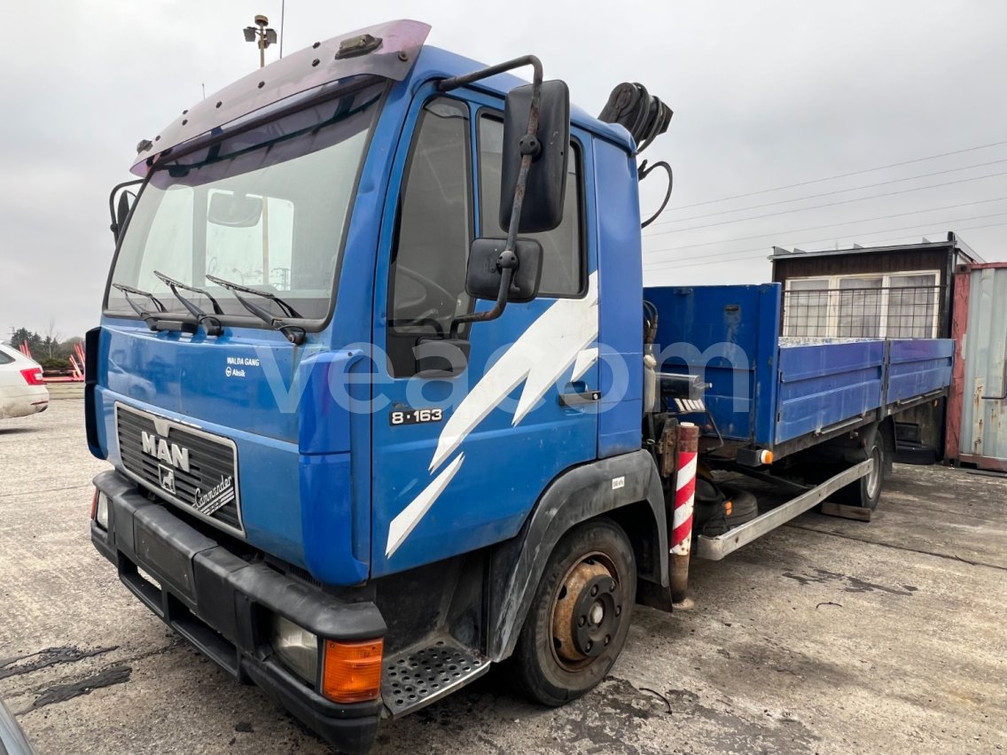 Online aukce: MAN  8.163 + HR