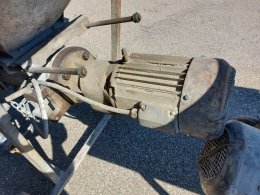 Online árverés:   Elektrické cementové čerpadlo IBO - REP M 400