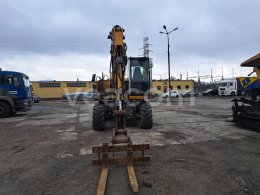 Online aukce: LIEBHERR  A 311