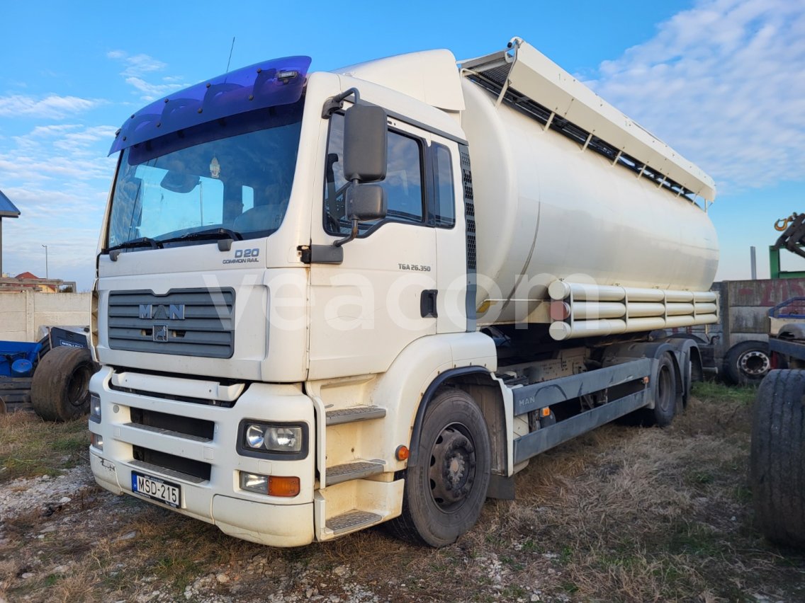 Online-Versteigerung: MAN  TGA 26.350 6X2