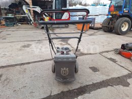 Online-Versteigerung:   HUSQVARNA LC 140S