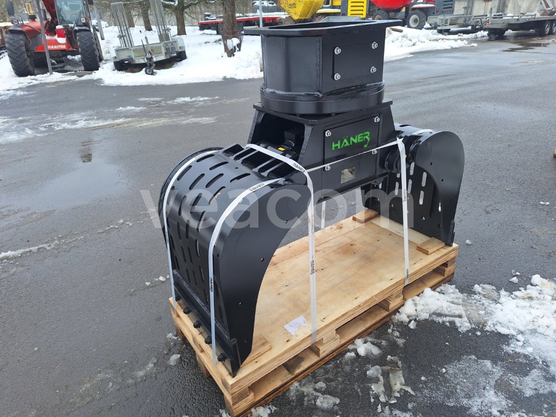 Online aukce:   DRAPÁK HANER 400 KG - PRO BAGRY 7 AŽ 10TUN