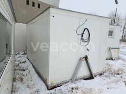 Online aukce:   STAVEBNÍ BUŇKA - SKLAD