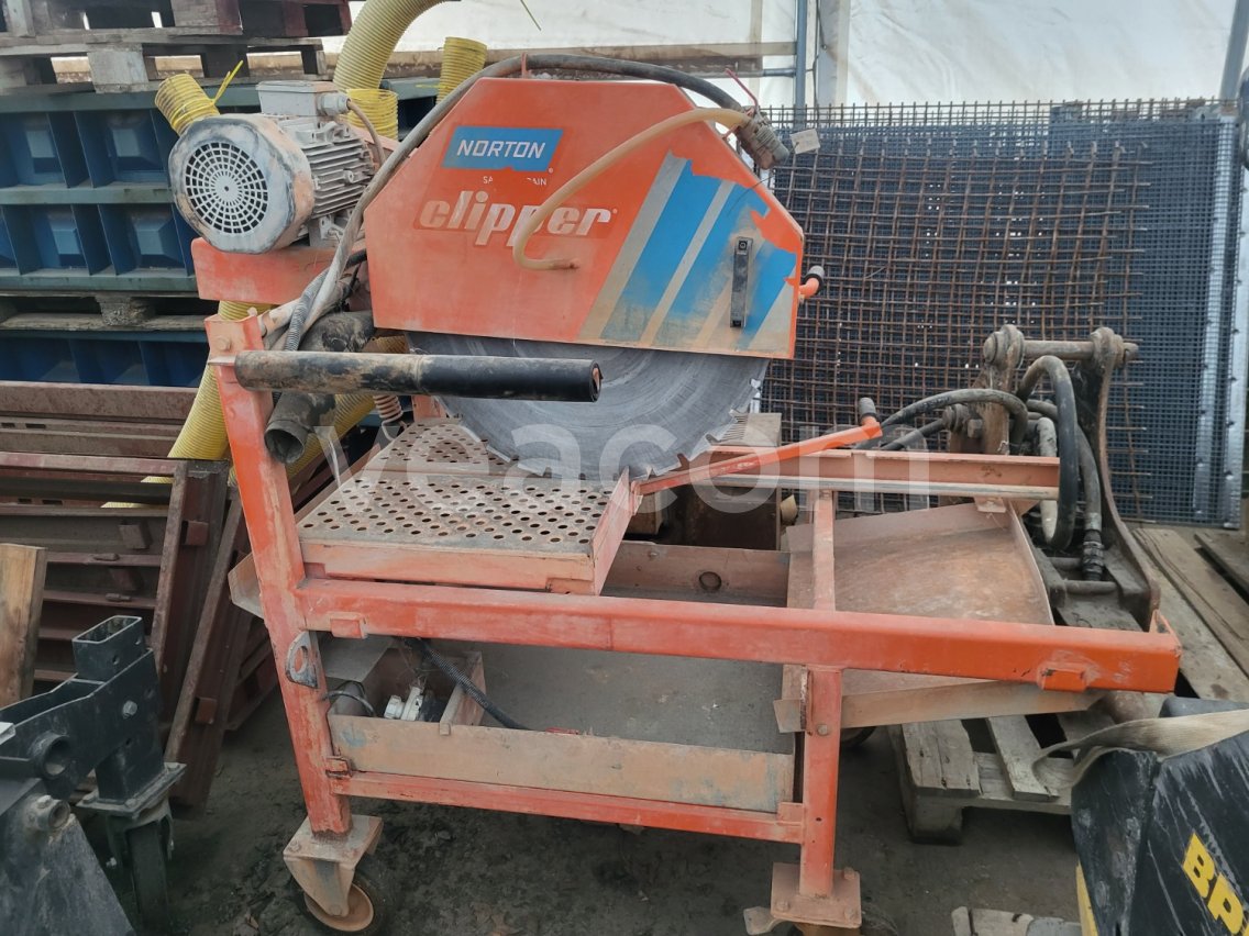 Aukcja internetowa:   BLOKOVÁ PÍLA NORTON CLIPPER JUMBO 651