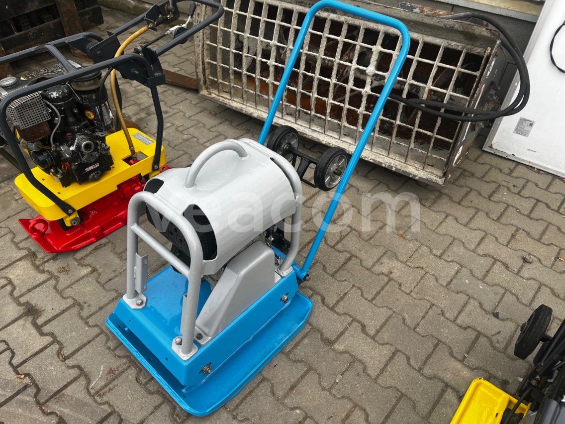 Online-Versteigerung:   WEBER CF 4/60