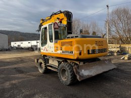 Aukcja internetowa: LIEBHERR A900 C LITRONIC 