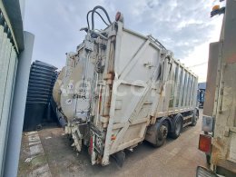 Online auction: RENAULT  PREMIUM DISTRIBUTION 6X2