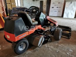 Online auction:   Jacobsen Tri-King 1900D