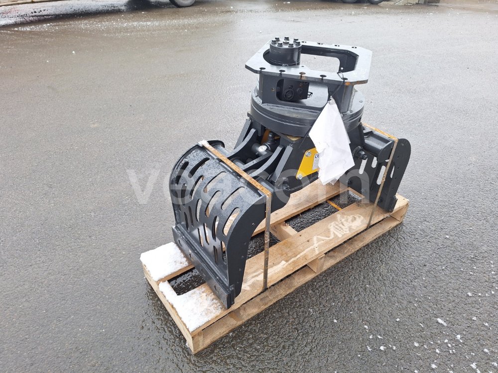 Online árverés:  MUSTANG GRP 150