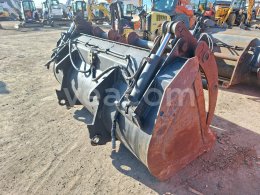 Online aukce:   HYDRAULICKÁ LOPATA NA ČELNÍ NAKLADAČ S PŘIDRŽOVACÝMA KLEŠTĚMA