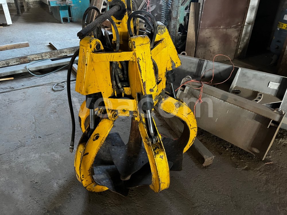 Online auction:  DRAPÁK