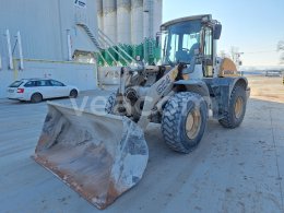 Інтернет-аукціон: LIEBHERR  L 524 4X4