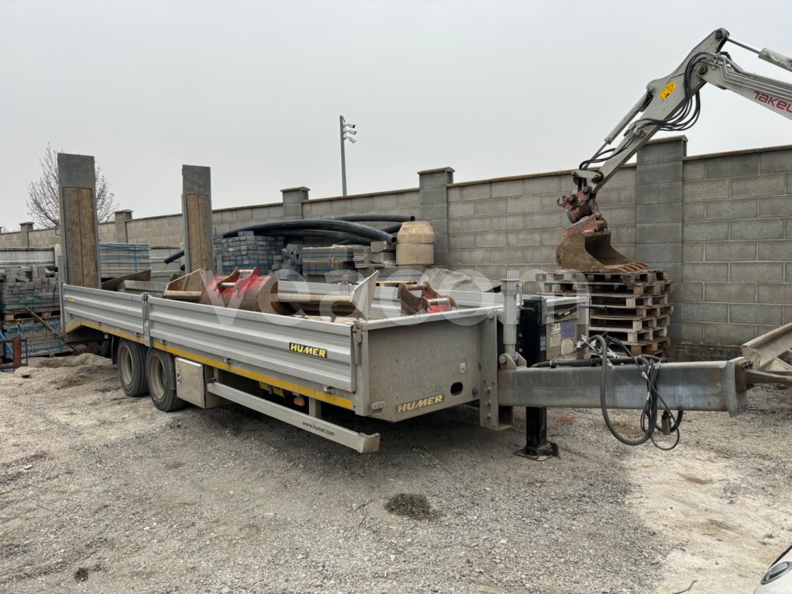 Online auction:   HUMER HTT 14000