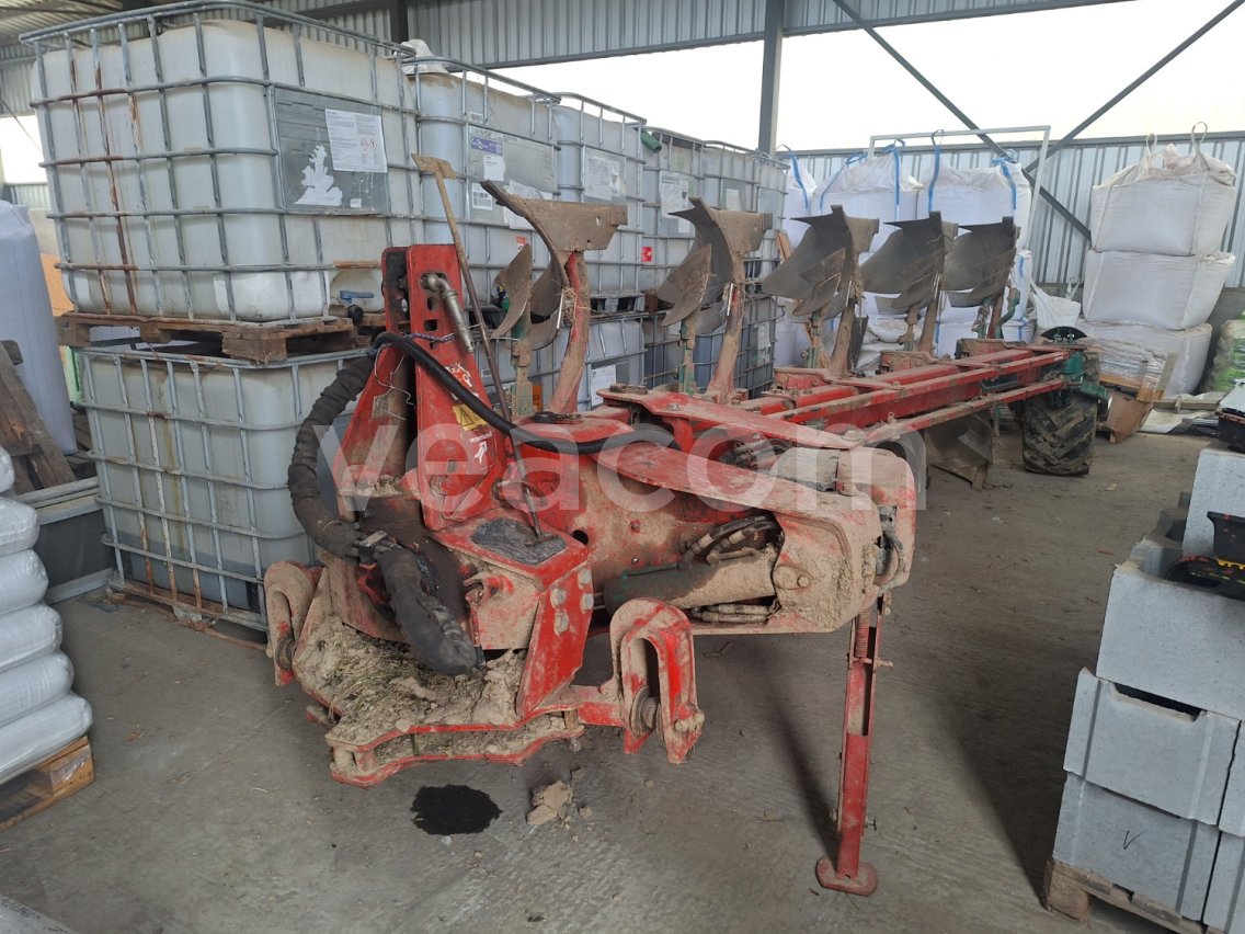 Online aukce: KVERNELAND  2500S