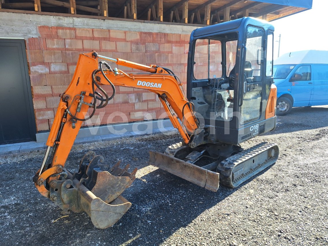 Online aukce: DOOSAN  EXCA 018