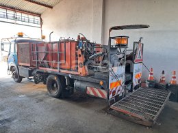 Online árverés: AVIA  A31.1N S HORIZONTÁLNÍM ZNAČKOVAČEM SILNIC SSAZ HZS-3