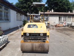 Online auction: CATERPILLAR  CB-224E