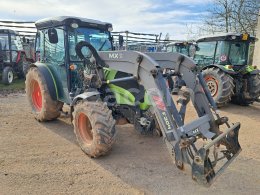 Aukcja internetowa: CLAAS  NEXOS 240 F 4X4