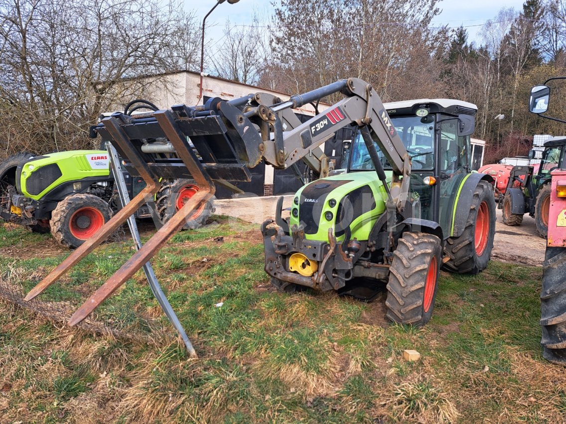 Online aukce: CLAAS  NEXOS 240F 4X4