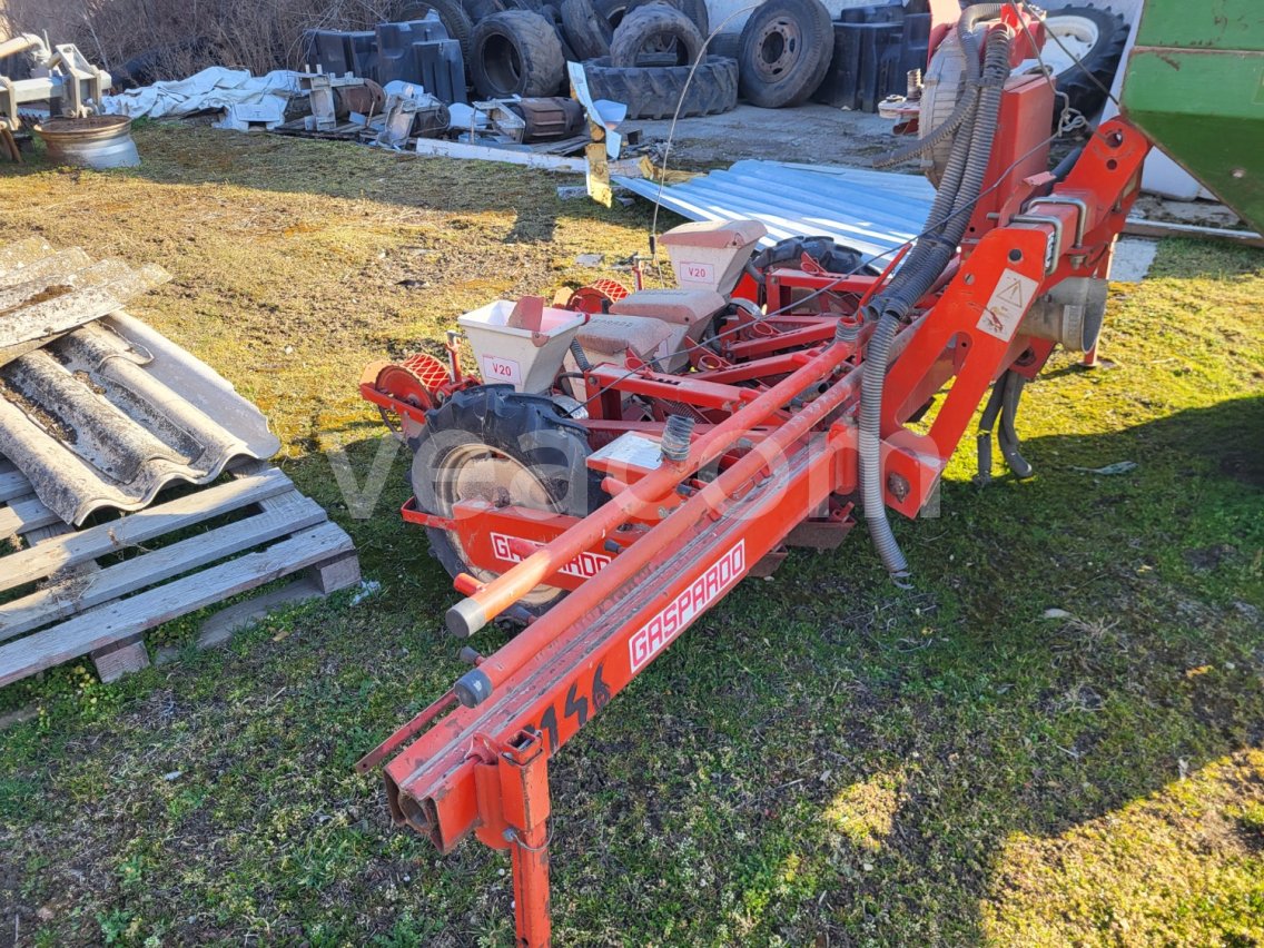 Online auction:   GASPARDO V20  F4