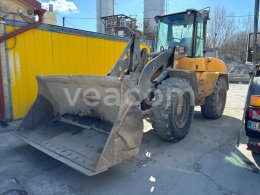 Online aukce: VOLVO  L45B-TP