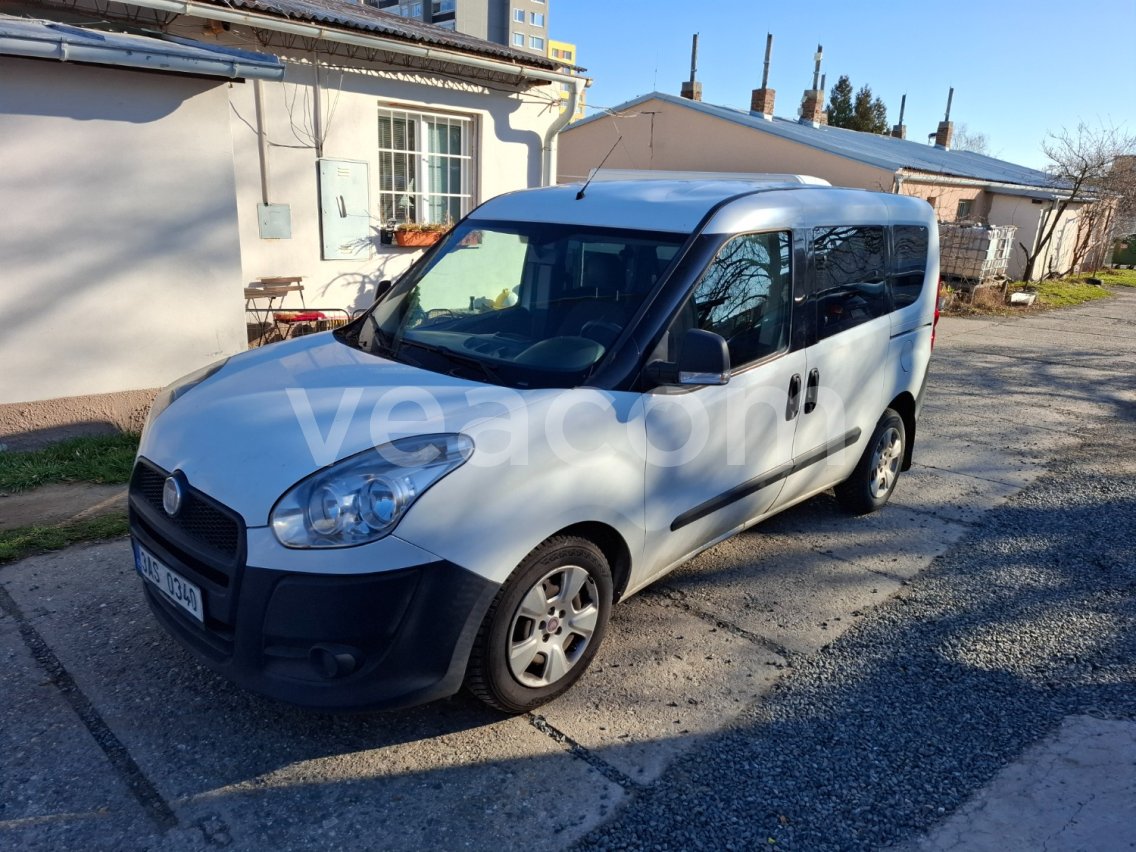 Aukcja internetowa: FIAT  DOBLO CARGO COMBI 1.6 JTD 105