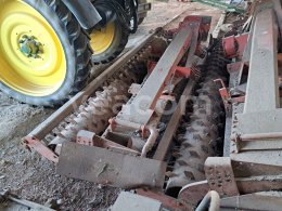 Online auction: KUHN  ROTAČNÍ BRÁNA 4,5 M