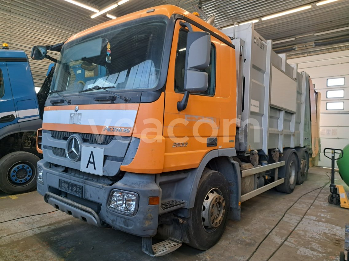 Online aukce: MB  ACTROS 2532 L 6X2