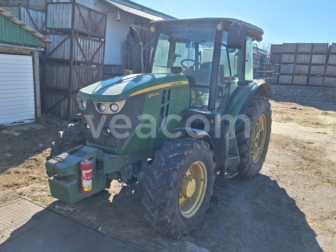 Online aukce: JOHN DEERE  6100MC 4X4