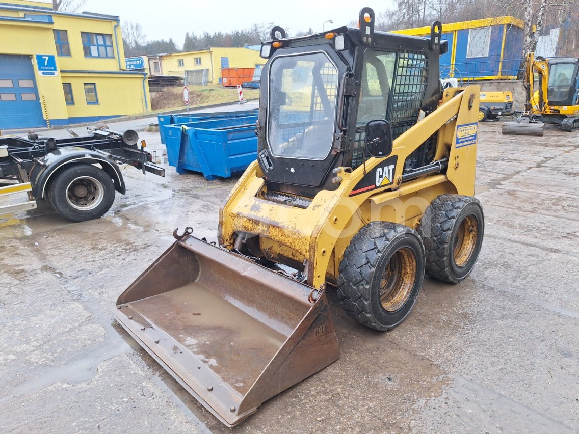 Інтернет-аукціон: CATERPILLAR  226 4X4
