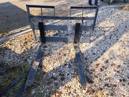 Online auction:   VIDLE NA KOLOVÝ NAKLADAČ  110 CM, UCHYCENÍ ZL