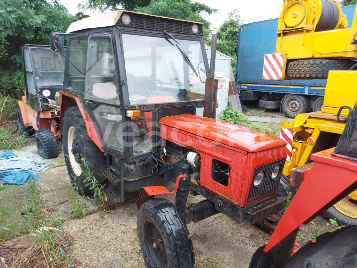 Online aukce:   ZETOR 7211