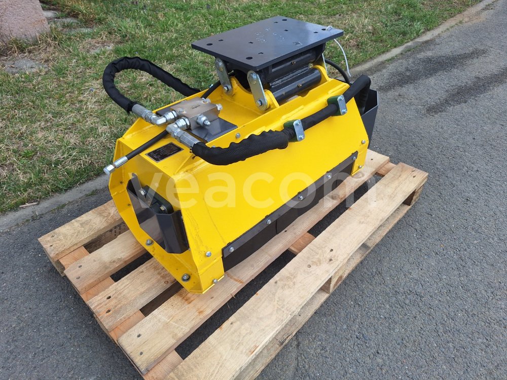 Online auction: LANCINI  KM800
