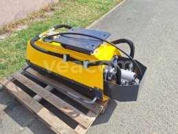 Aukcja internetowa: LANCICI  KM 1000 MULČOVAČ NA MINIBAGR