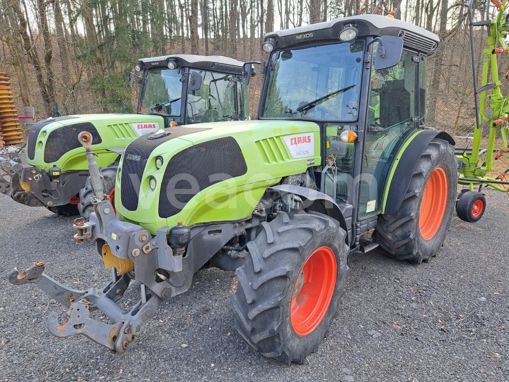 Aukcja internetowa: CLAAS  NEXOS 240 F 4X4