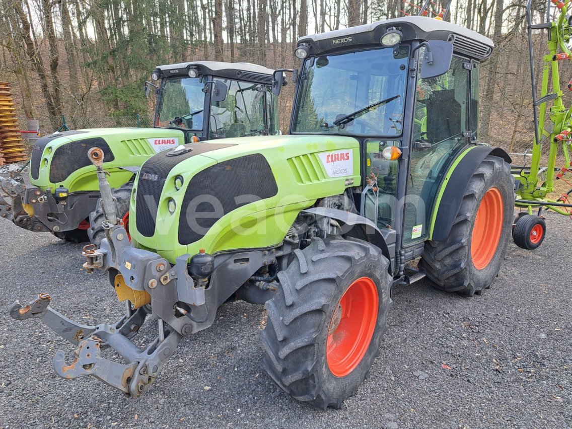 Online aukce: CLAAS  NEXOS 240 F 4X4