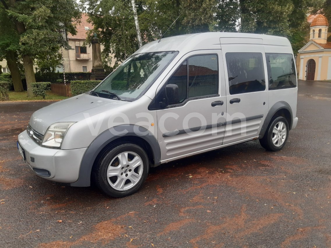 Online árverés: FORD  TOURNEO CONNECT
