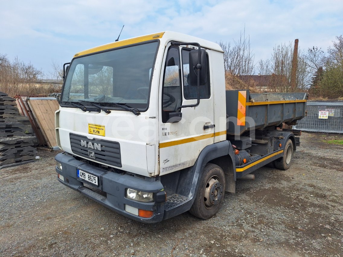 Online aukce: MAN  8.185 LC
