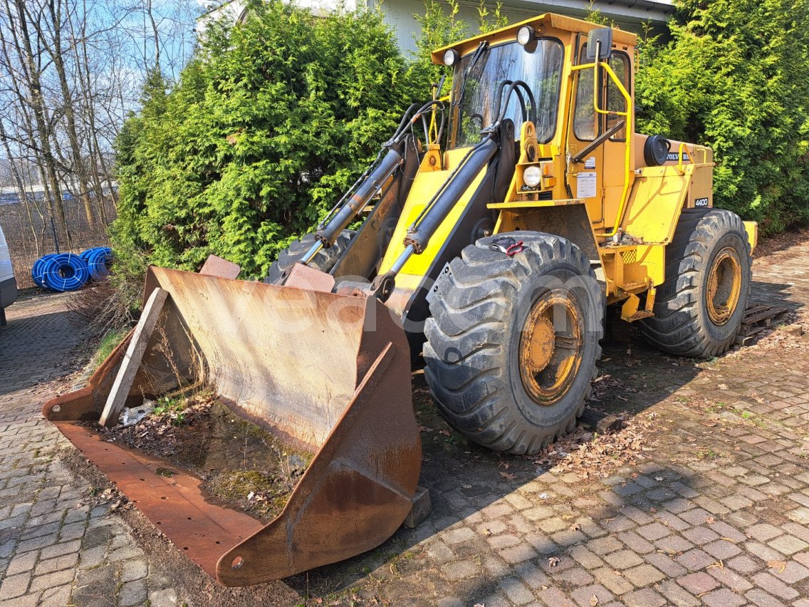 Aukcja internetowa: VOLVO  BM 4400