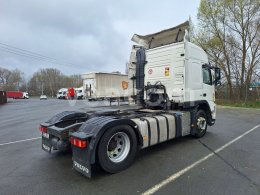 Online auction: VOLVO  FM 450