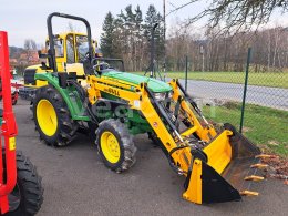 Online auction: JOHN DEERE  3036E 4X4