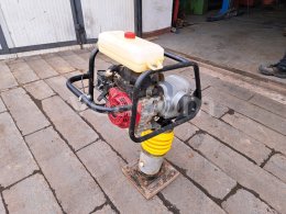 Aukcja internetowa: HONDA  GX 120 - VIBRAČNÍ PĚCH
