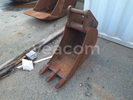Online auction:   PODKOPOVÁ LŽÍCE 40 CM - ZUBY