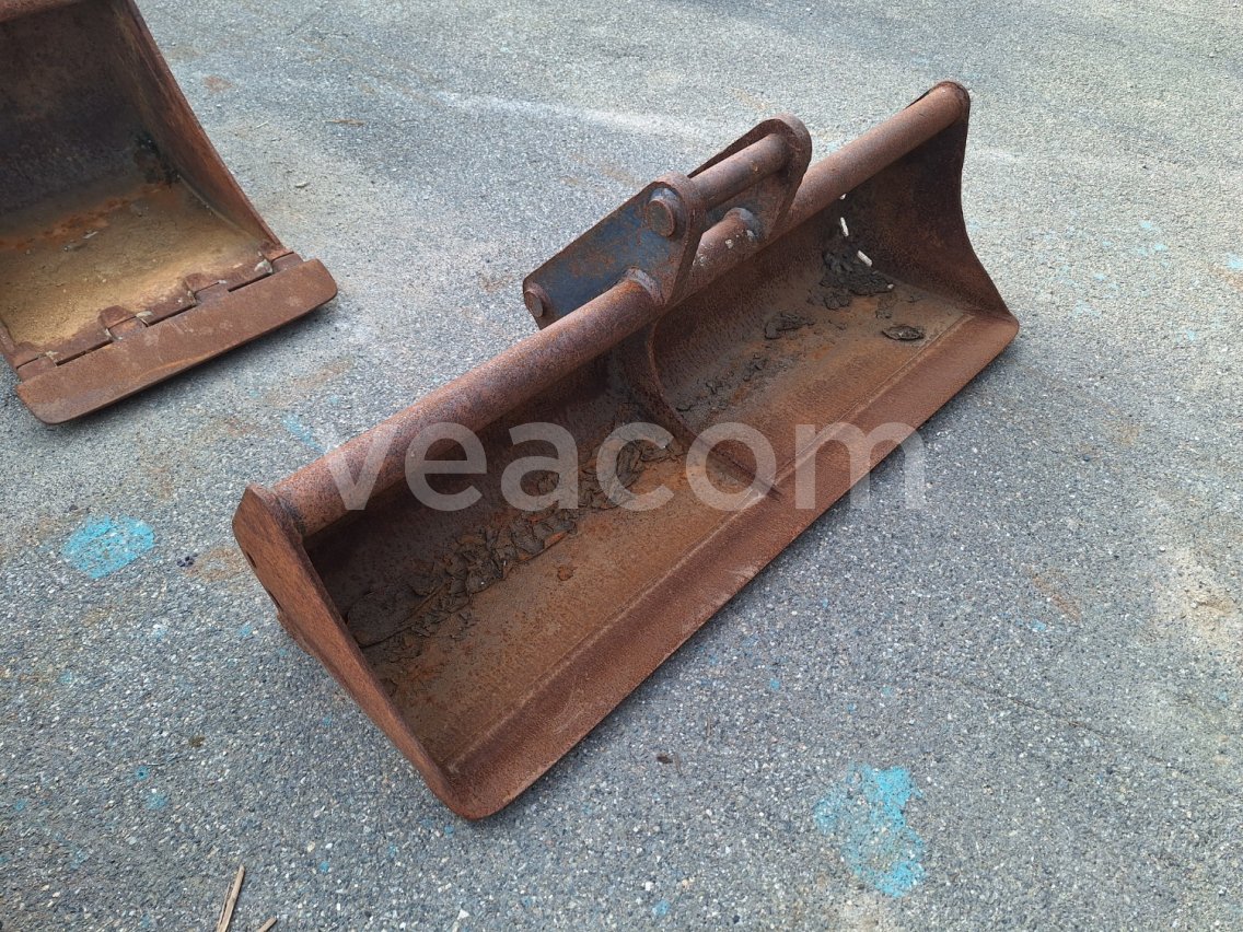 Online auction:   PEVNÁ SVAHOVÁ LŽÍCE 150 CM