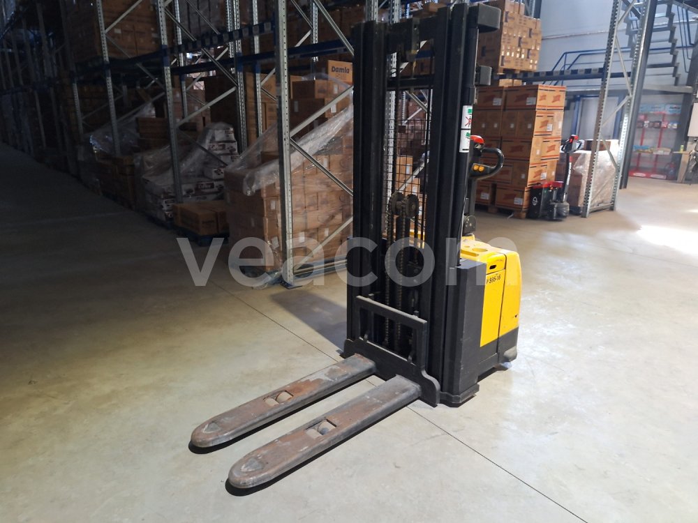 Online aukce: CAPSTAN  WS 95-16